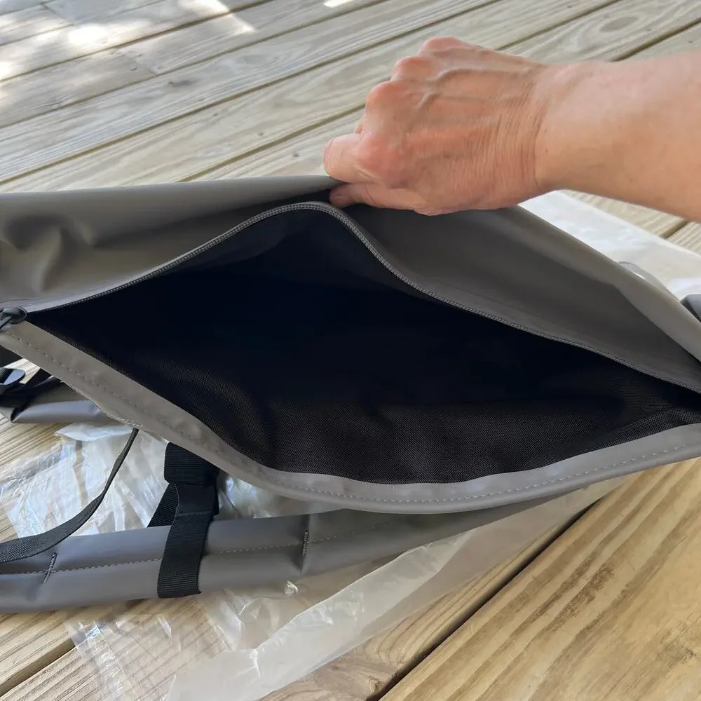 Rains rolltop rucksack gray NWT waterproof laptop bag